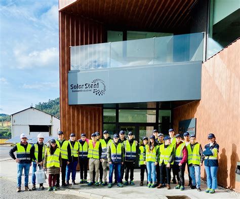 Hiasa Recibe La Visita Del Ies Ram N Men Ndez Pidal De Avil S Asturias