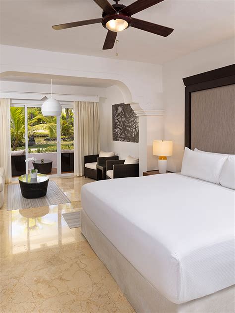 Meliá Caribe Beach Resort | Air Canada Vacations