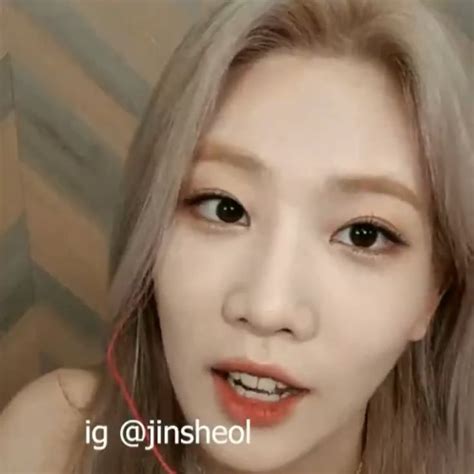 Loona Kimlip Lq Abs K Pop Lips Kpop Kim Ab Soul