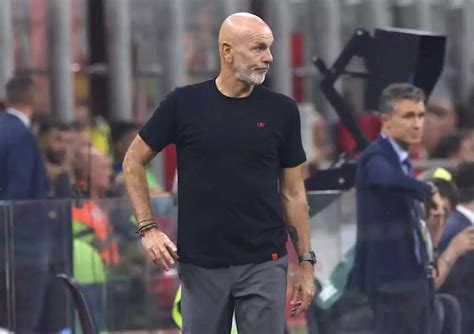 Champions Pioli Se Va Bene Un Pari Milan Gioca Per Vincere