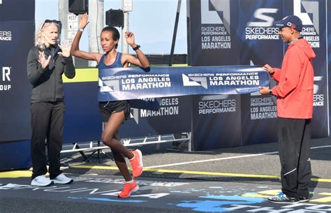 Winner Sets Course Record In Womens Race At 2019 La Marathon Daily News