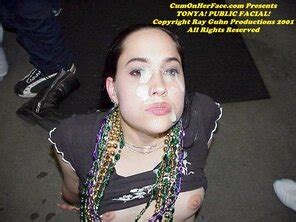 106 Tonya Public Facial 1028 Porn Pic