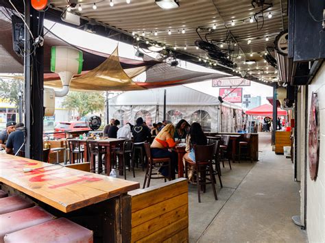 The 18 Best Outdoor Patios And Backyards At Houston Restaurants And ...