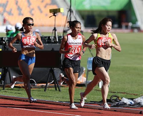 Hot girl điền kinh Việt Nam nén đau suốt km giành HCV SEA Games