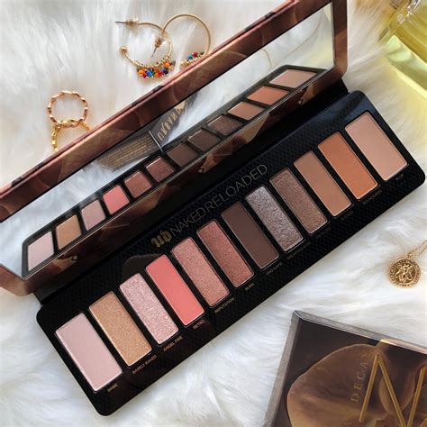 Lady Makeup Naked Reloaded Palette Urban Decay