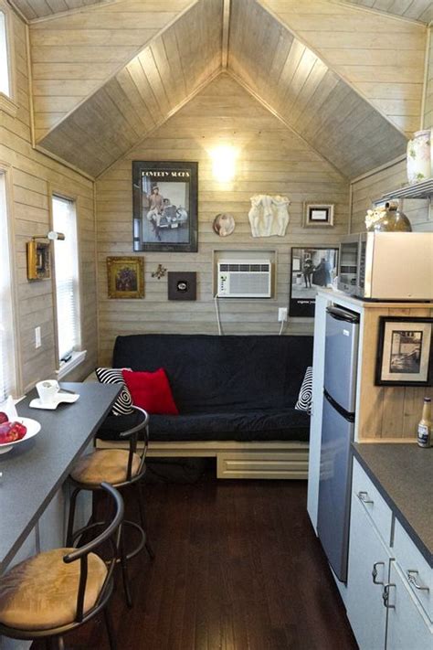 Single Story Tiny Homes: An Interview with Dan Louche