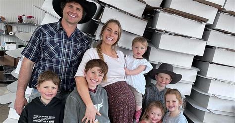 Ballerina Farm Has Eight Kids — Will She Have More?