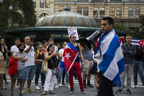 Latest U.S. Reactions to Ongoing Protests in Cuba - Newsweek