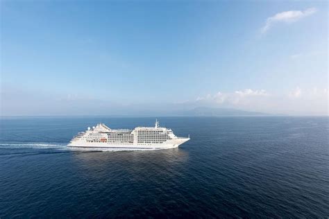 Current Position and Itinerary for the Silver Moon | Cruisewatch