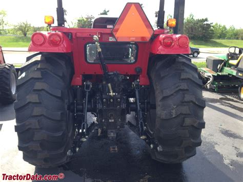 Mahindra 2555 Tractor Photos Information