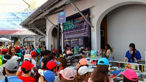 Leiria festeja livros muitos convidados e animação Região de Leiria