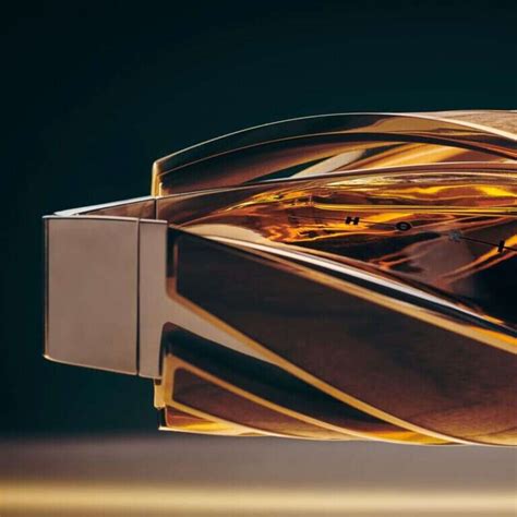 The Macallan Teams Up With Bentley To Reveal Horizon Single Malt