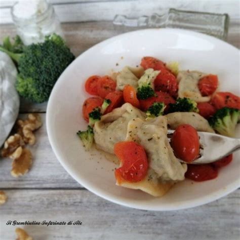 Tortelli Integrali Ai Broccoli E Noci Il Grembiulino Infarinato Di Ale