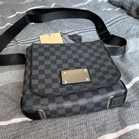 Louis Vuitton Pm Messenger Bag In Damier Depop