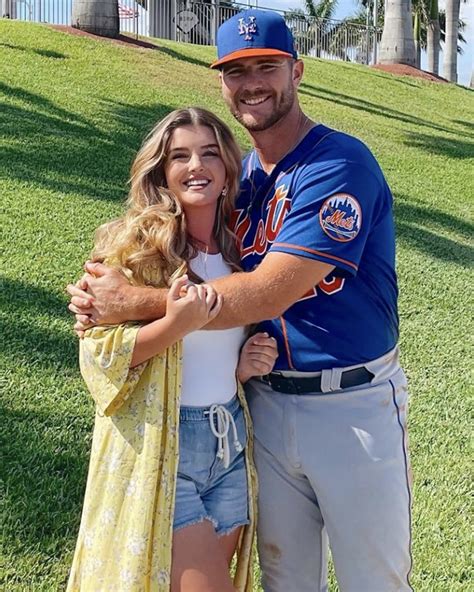Pete Alonso's wife Haley celebrates Mets clinching playoff berth