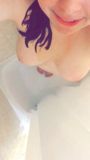 Having A Quick Shower F Oc Porn Pic