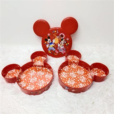 Tokyo Disney Resort Mickey And Minnie Celebration Bento Cookie Box