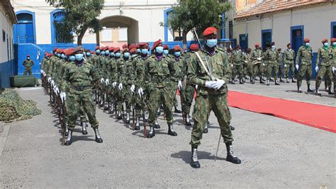 Portugal Forma Militares Cabo Verdianos Para Miss Es Internacionais