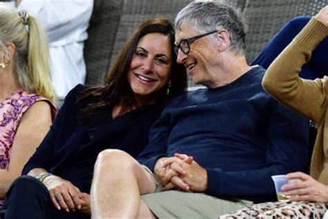 Bill Gates Rumoured New Girlfriend Paula Hurd Who Is She TechStory