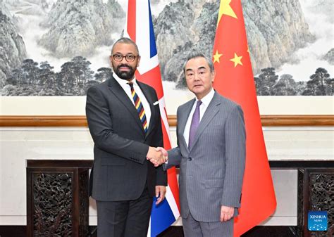 Chinese Fm Holds Talks With Uk Foreign Secretary People S Daily Online