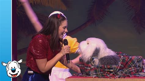 Samson Marie Ijsjes Kerstshow Het Theaterspookje Youtube