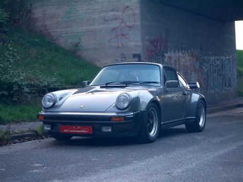 Porsche 930 Turbo 33 Steingrau Metallic Berber Perfekter