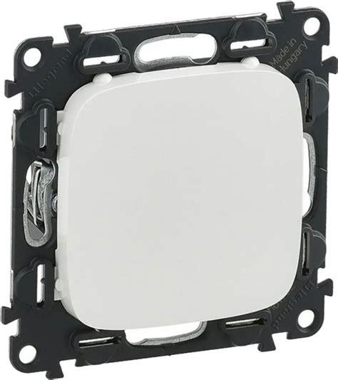 Заглушка Legrand Valena Allure Белая (755185) – низкие цены, кредит ...