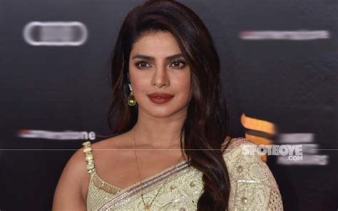 Priyanka Chopra Flaunts Her Sassy Belly Button Piercing As She Gives A Glimpse Of Daughter Malti