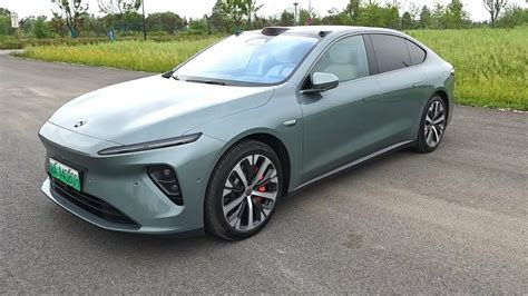 Le rival chinois de Tesla Nio lance un nouveau SUV électrique Mon Piaf