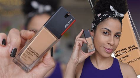 Shiseido Synchro Skin Radiant Lifting Foundation Info Swatches