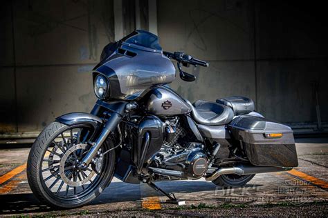 23 Street Glide Cvo Rick`s Motorcycles Harley Davidson Baden Baden