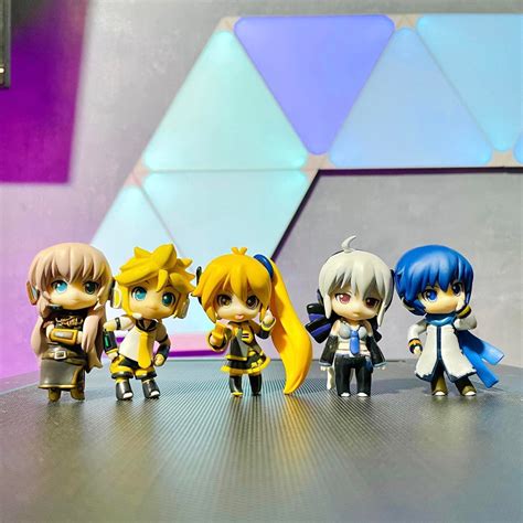 Vocaloid Nendoroid Petite Hatsune Miku On Carousell