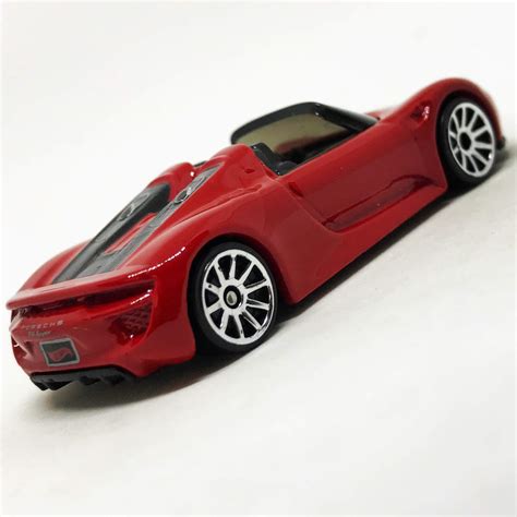 JULIAN S HOT WHEELS BLOG Porsche 918 Spyder New For 2018 Factory Fresh Red Recolor