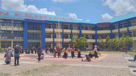 Kritik Persoalan Intervensi Birokrasi Ukm Seni Iain Kendari Gelar