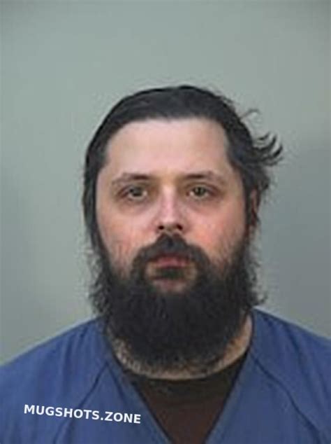 Donovan Kyle Douglas 10312023 Dane County Mugshots Zone