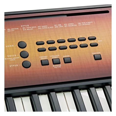 Yamaha PSR E360 Bærbart Keyboard Pakke Ahorn Gear4music