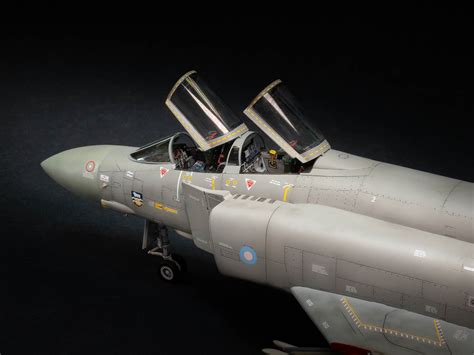 Revell 148 Phantom Fgr2 Ready For Inspection Aircraft