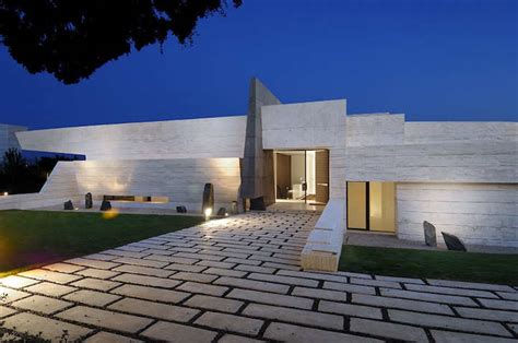 Modern Architecture - La Finca Residence in Madrid