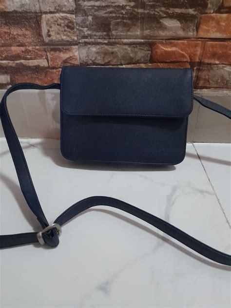 Sale Selempang Biru Tua Fesyen Wanita Tas Dompet Di Carousell