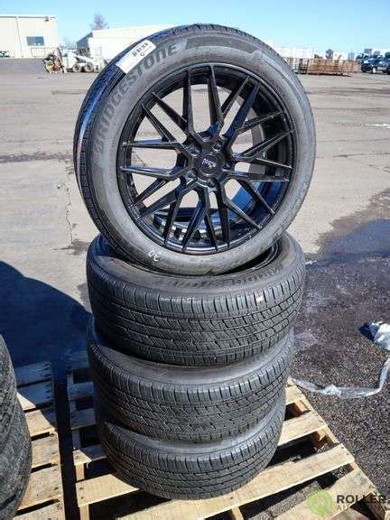 (4) Bridgestone Dueler H/P 245/50R20 Tires With Niche Wheels - Roller ...