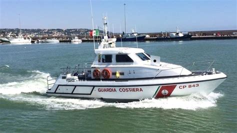 Soccorso In Mare Salvato Un Disabile