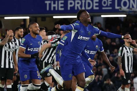 Chelsea Bate Newcastle Nos P Naltis E Vai Semi Da Copa Da Liga