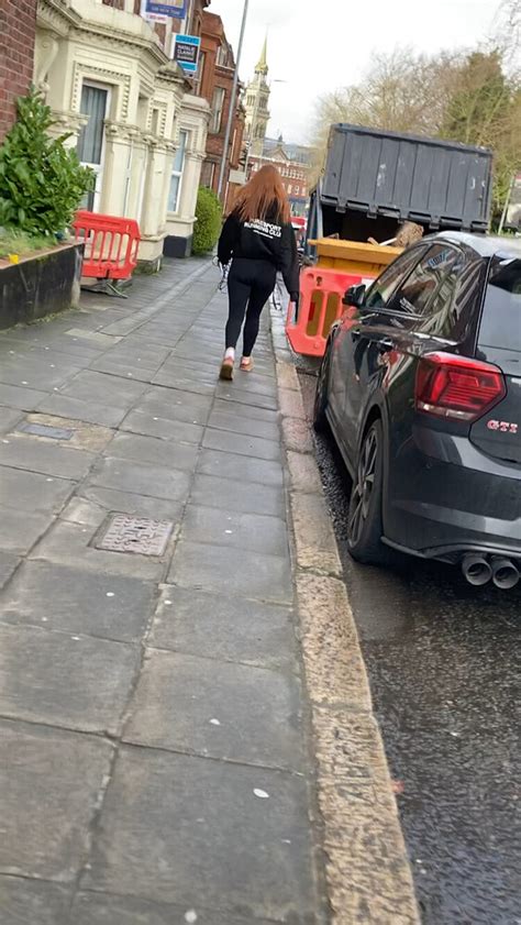 HOT Redhead PAWG Black Leggings Spandex Leggings Yoga Pants Forum