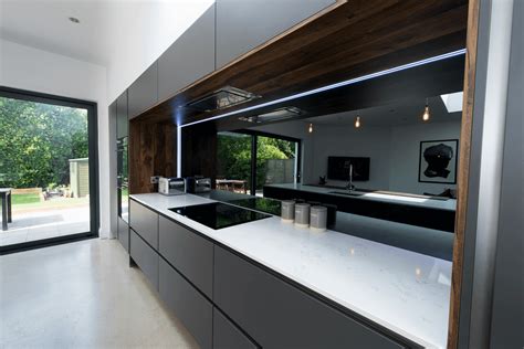 Mirror Splashback