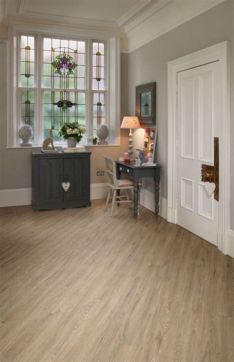 Polyflor Camaro Quayside Oak 2246 Vinyl Flooring