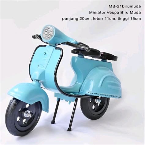 Jual Miniatur Vespa Dari Besi Warna Biru Shopee Indonesia