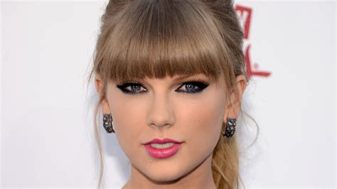 Taylor Swift's Most Iconic Eye Makeup Looks