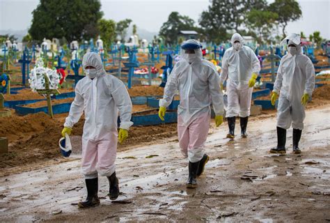 Brazil Reports Nearly 2000 Covid 19 Deaths In Highest Daily Toll Of