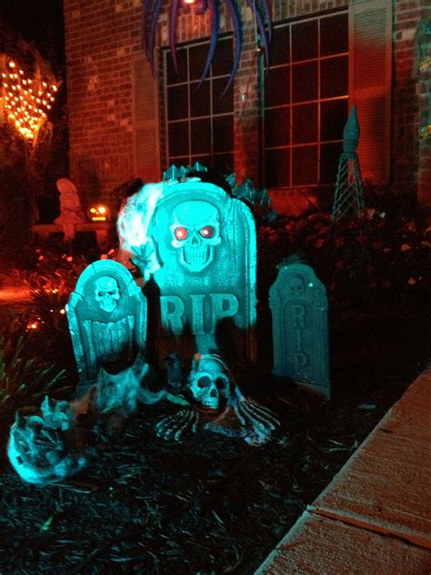 DIY My Halloween Yard | Halloween projects, Halloween yard, Halloween