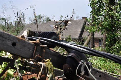 DVIDS Images MSARNG Aids In Tupelo Miss Tornado Recovery Image